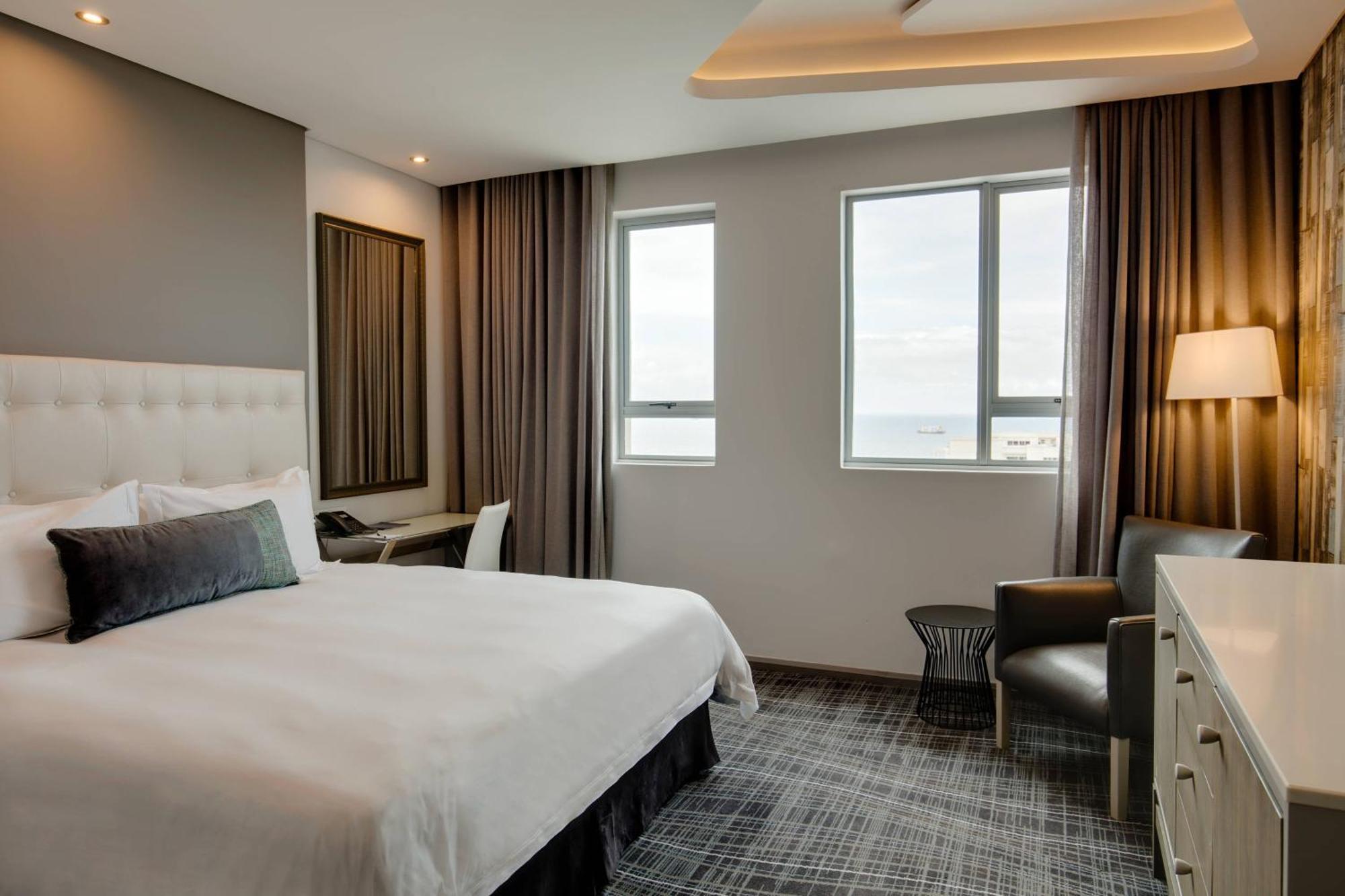 Protea Hotel By Marriott Durban Umhlanga מראה חיצוני תמונה