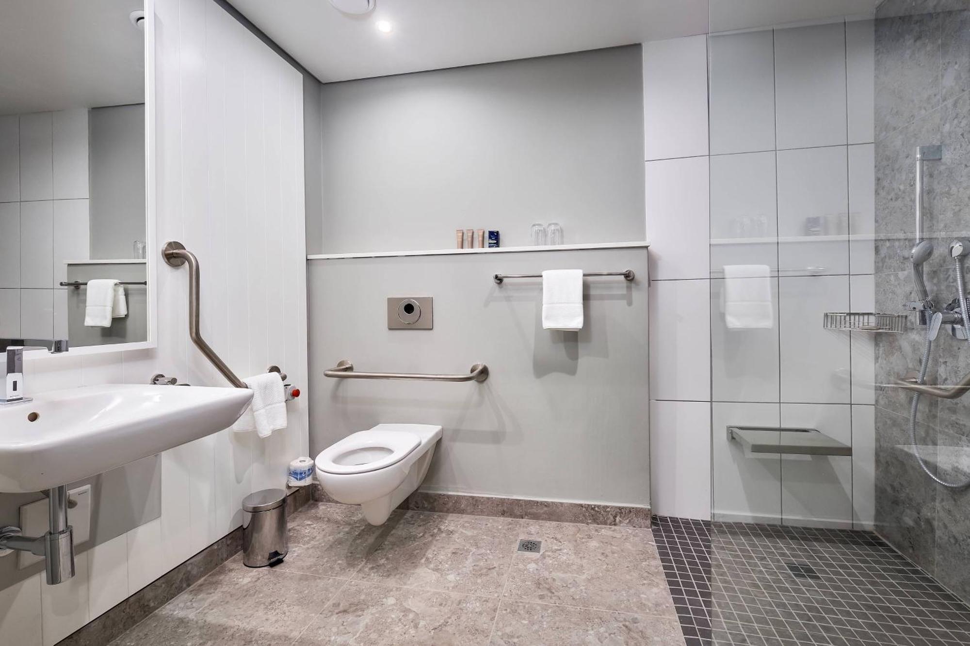 Protea Hotel By Marriott Durban Umhlanga מראה חיצוני תמונה