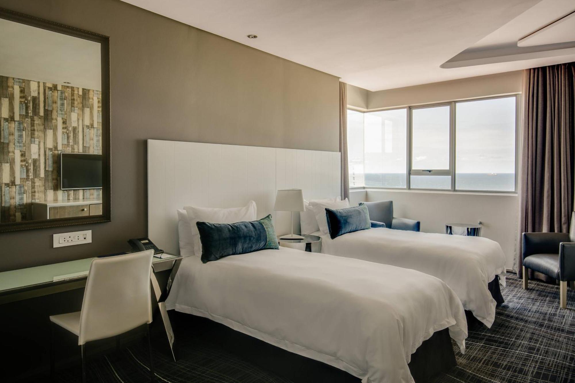 Protea Hotel By Marriott Durban Umhlanga מראה חיצוני תמונה