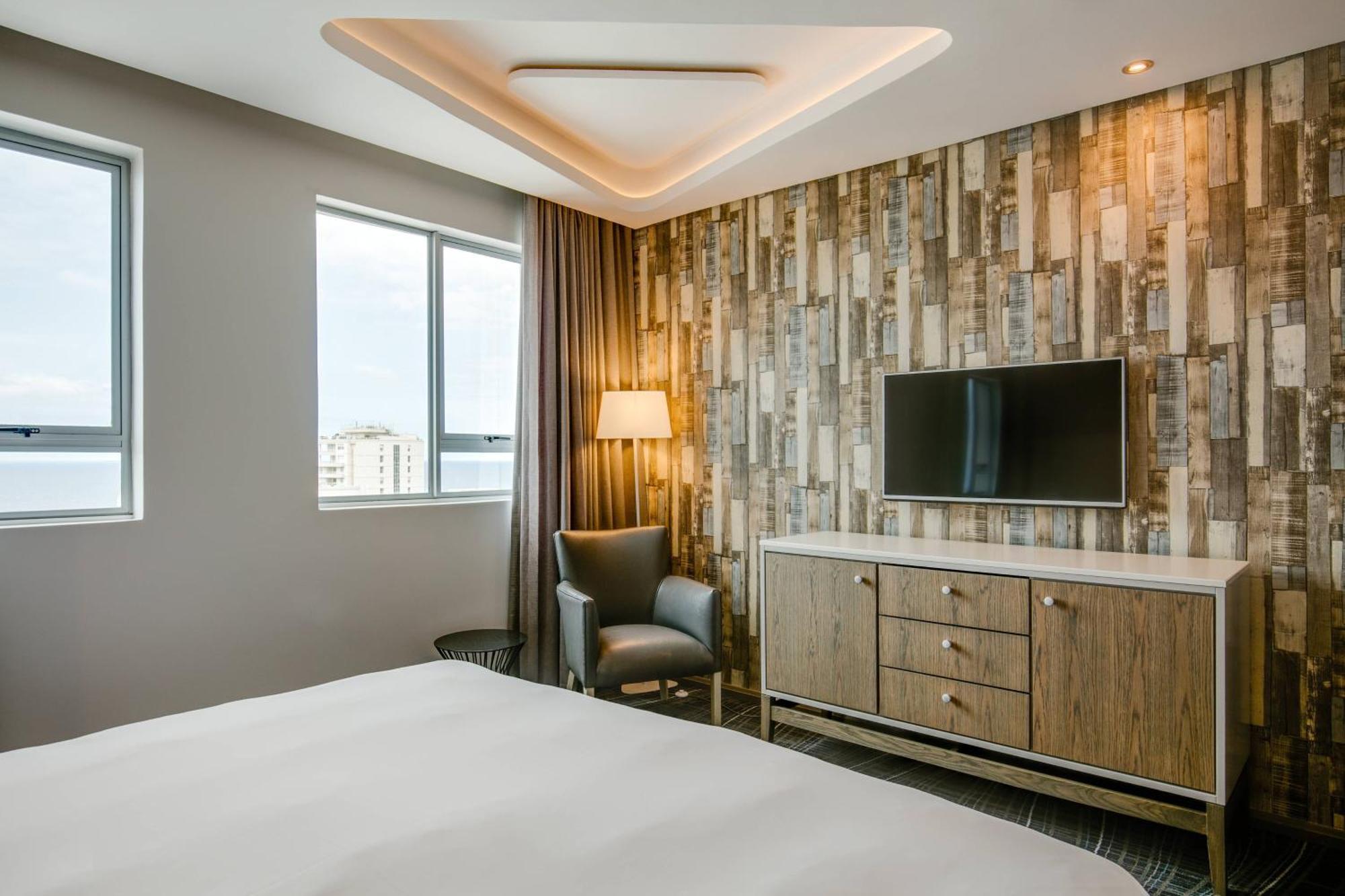 Protea Hotel By Marriott Durban Umhlanga מראה חיצוני תמונה
